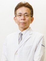清水　泰博